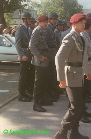 4. FschJgBtl 273 1989 feierliches Gelöbnis