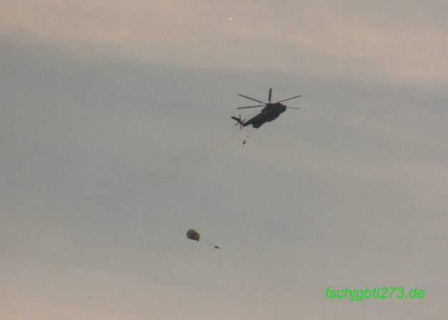 Fallschirmsprung aus Hubschrauber CH53