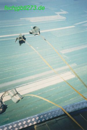 Fallschirmsprung aus Hubschrauber CH53